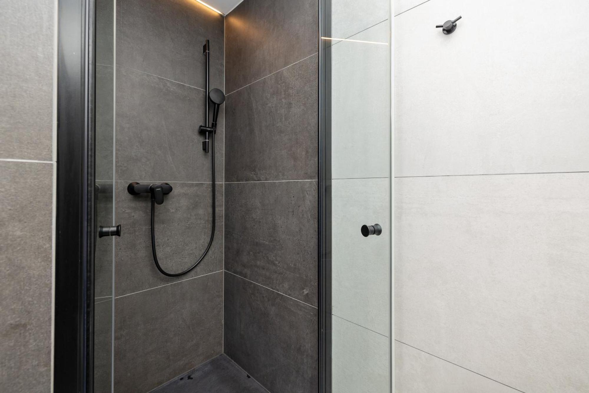 Port 414 With Swimming Pool By Rent Like Apartment