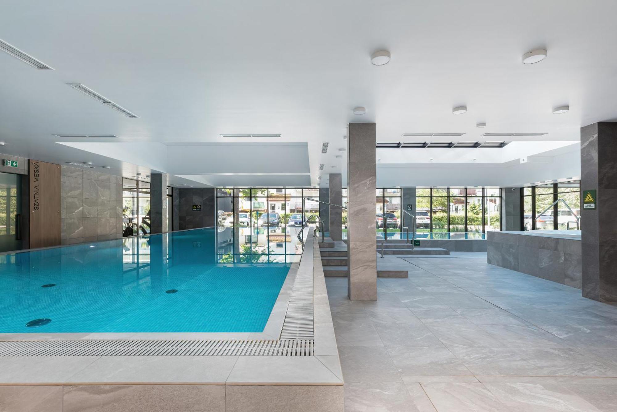 Apartament Port 414 With Swimming Pool By Rent Like