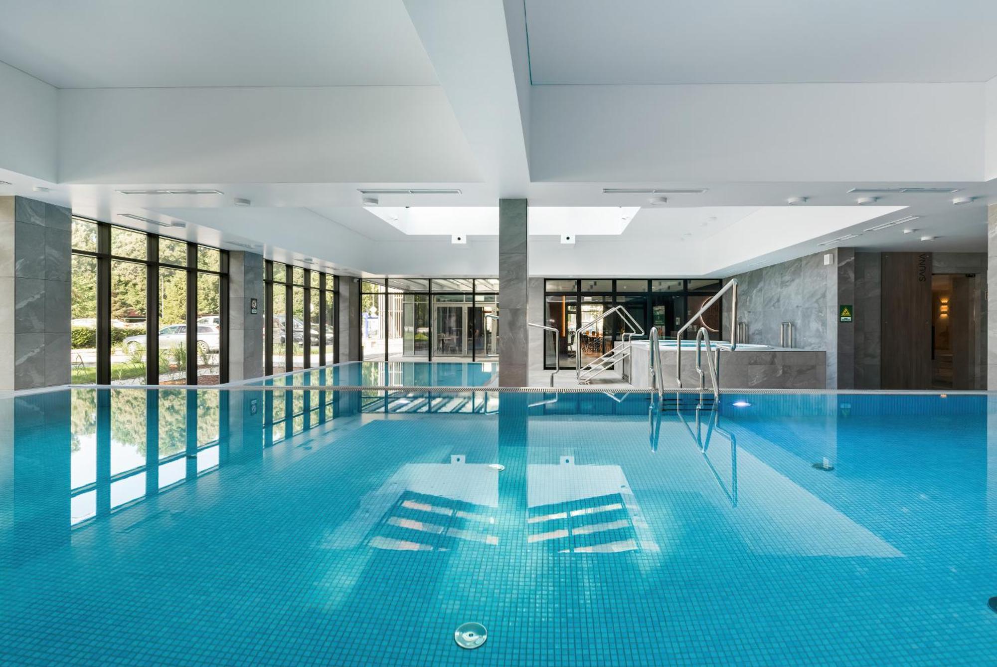Apartment Port 414 With Swimming Pool By Rent Like Kolberg